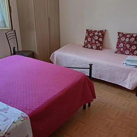 Marco - Con Bagno Privato Vicino Al Centro * Фолиньо
