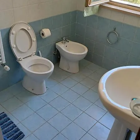 Marco - Con Bagno Privato Vicino Al Centro アパート フォリーニョ