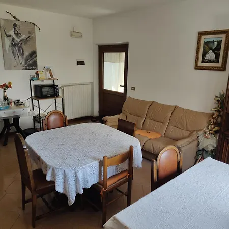 Marco - Con Bagno Privato Vicino Al Centro Апартаменты *