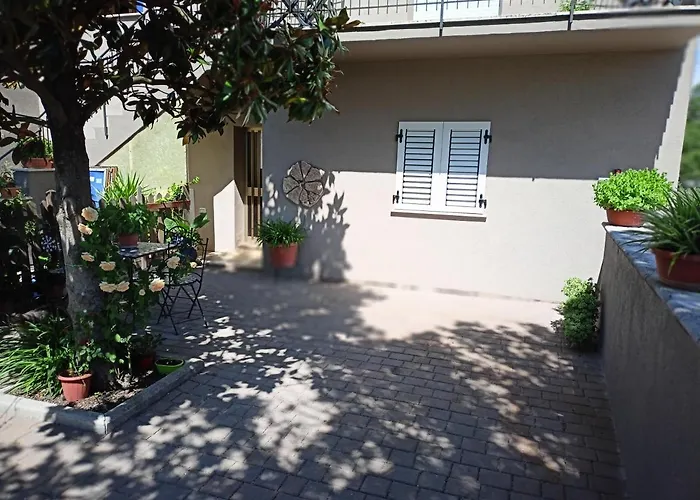 Marco - Con Bagno Privato Vicino Al Centro アパート フォリーニョ