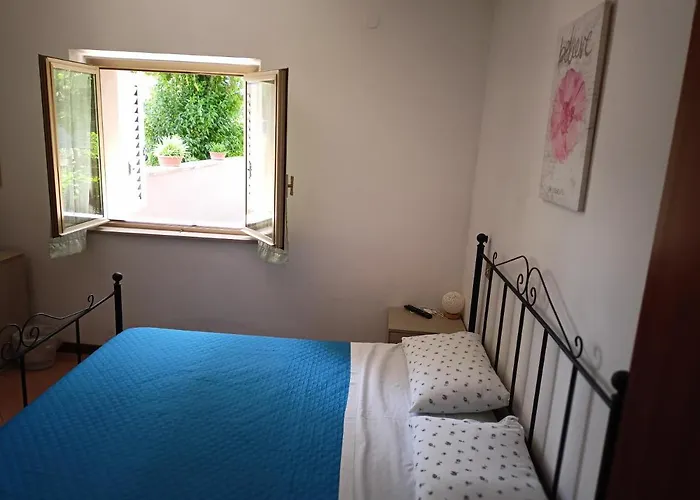 Marco - Con Bagno Privato Vicino Al Centro アパート フォリーニョ